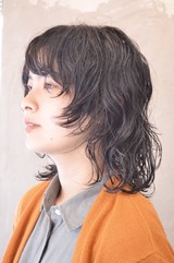 【SPYS濱田】ミディアムウルフパーマスタイル。